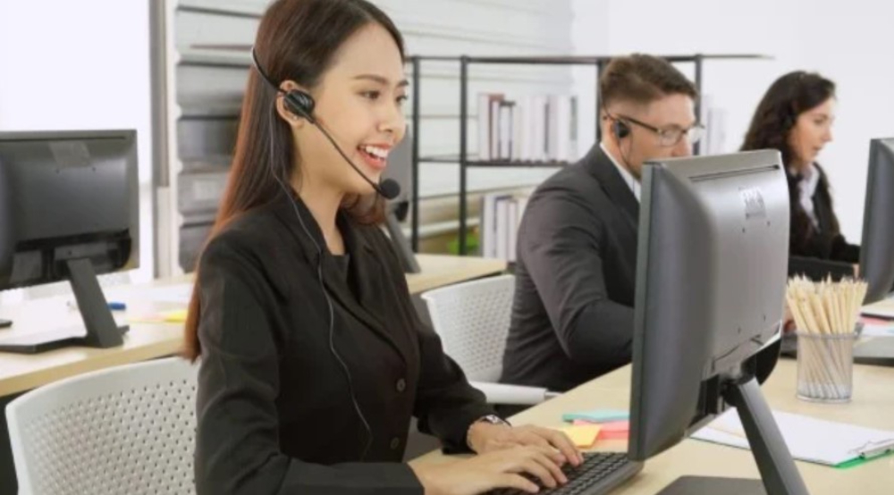 Đội ngũ chuyên viên của Betvisa hoạt động 24/7 đáp ứng mọi nhu cầu